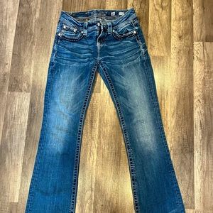 Miss Me Woman’s Jeans Size 26